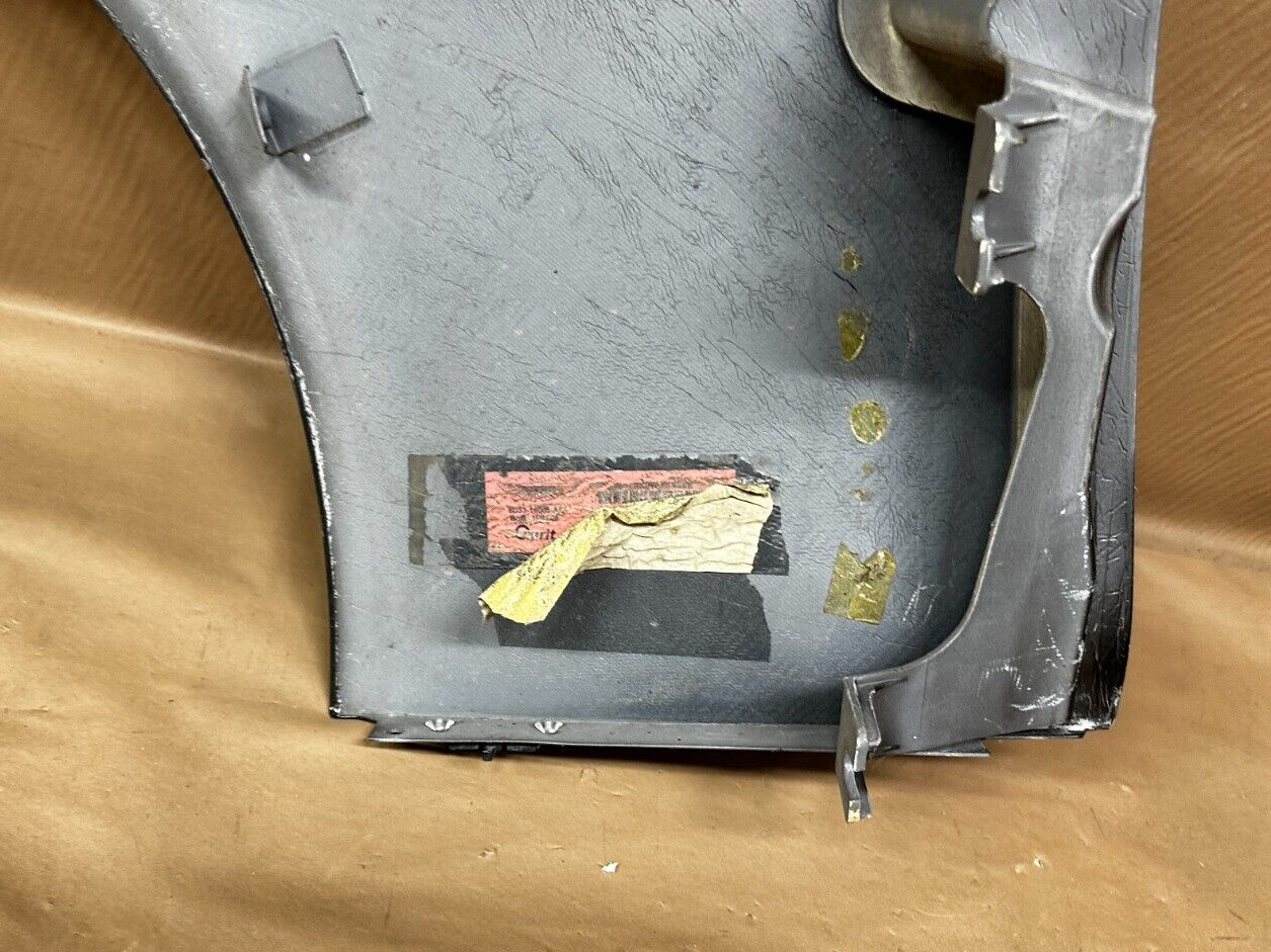 2008-2011 ASTON MARTIN DBS FRONT RIGHT PASSENGER FENDER SHELL OEM 8D33-16005-AG