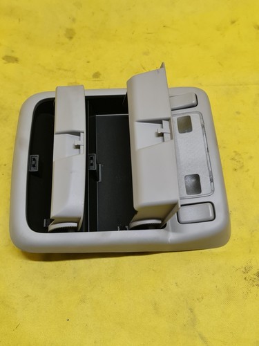 Subaru Forester 2003-2008 Over head Console Assembly Glass Case Lens map lamp👌 - Picture 3 of 9