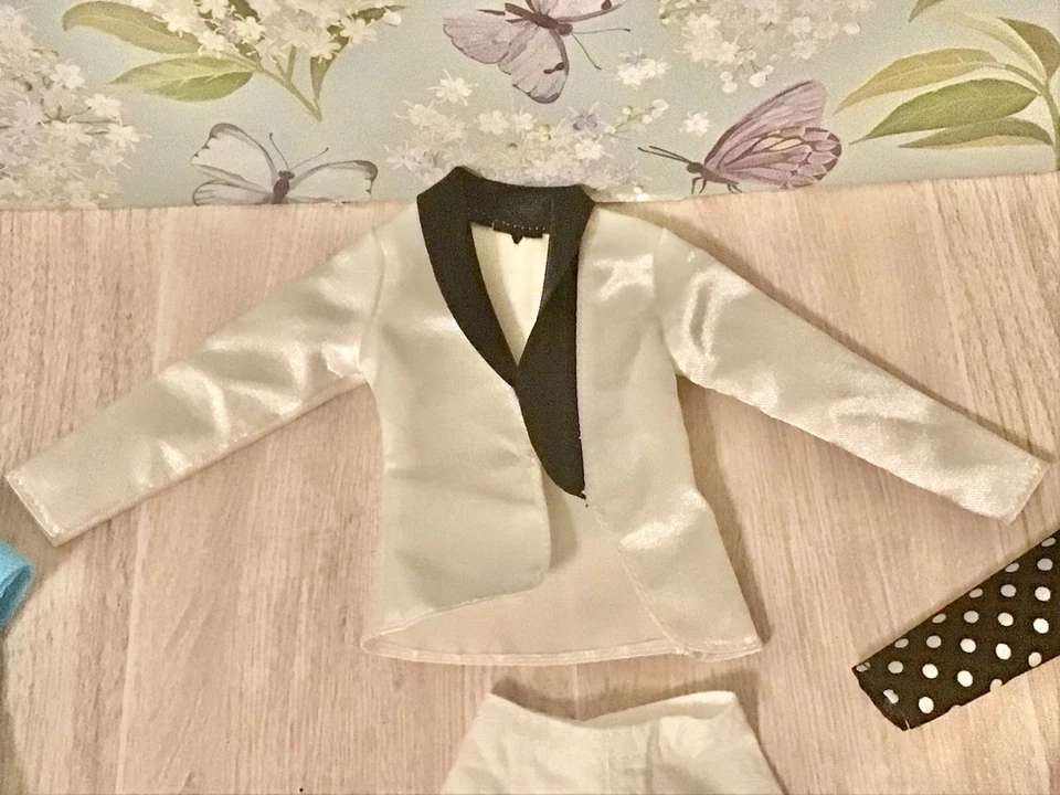 Barbie Ken Boy Doll Clothes & Shoes Lot Assorted Modern 2010s - Image 3 of 4