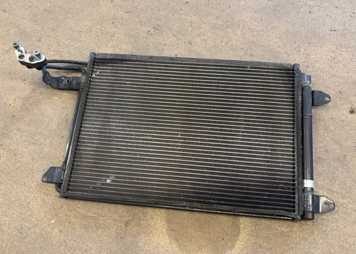 Kondensator Klimakühler Audi A3 8P VW Golf 5 Touran Klimaanlage 1K0820411G