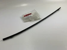 NEW 86139D4000 Right Windshield Moulding Mounting Bracket For 2016-2020 Optima