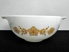 PYREX Cinderella Bowl 443 Butterfly Gold 2.5 Quart Nesting Bowl USA