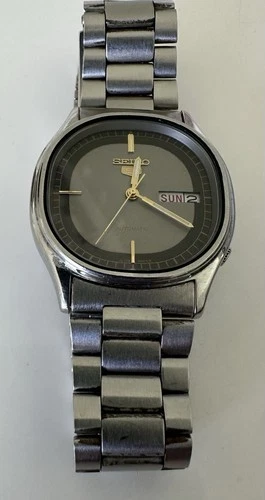 Vintage Seiko 5 Automatic Watch– Gold/Grey Dial, Day/Date 6309-5820