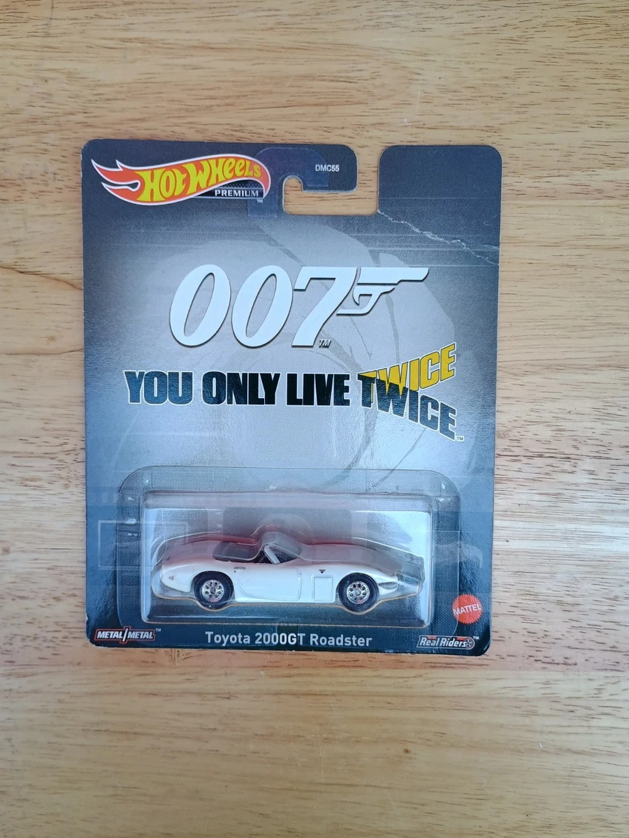 Hot Wheels James Bond Toyota 2000GT Roadster – Si Vive Solo Due Volte, Scala 1:64