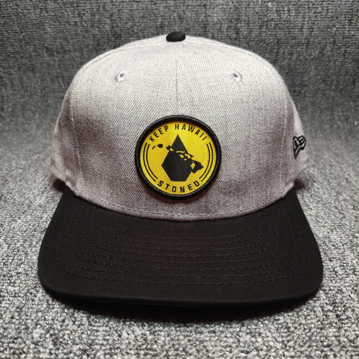 New Era 9FIFTY Keep Hawaii Stoned Snapback Hat Cap Grey Black Green Undervisor