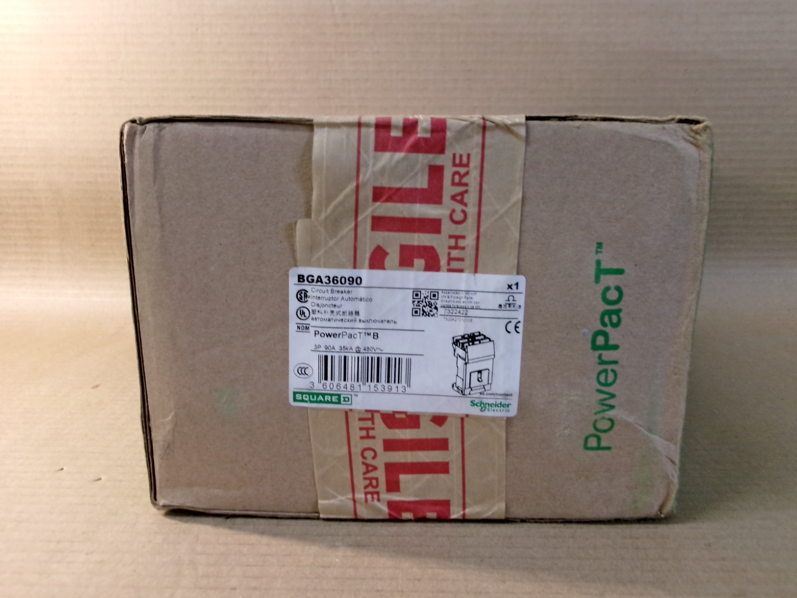 NEW Square D BGA BGA36090 3 Pole 90 Amp 600V Circuit Breaker NSB
