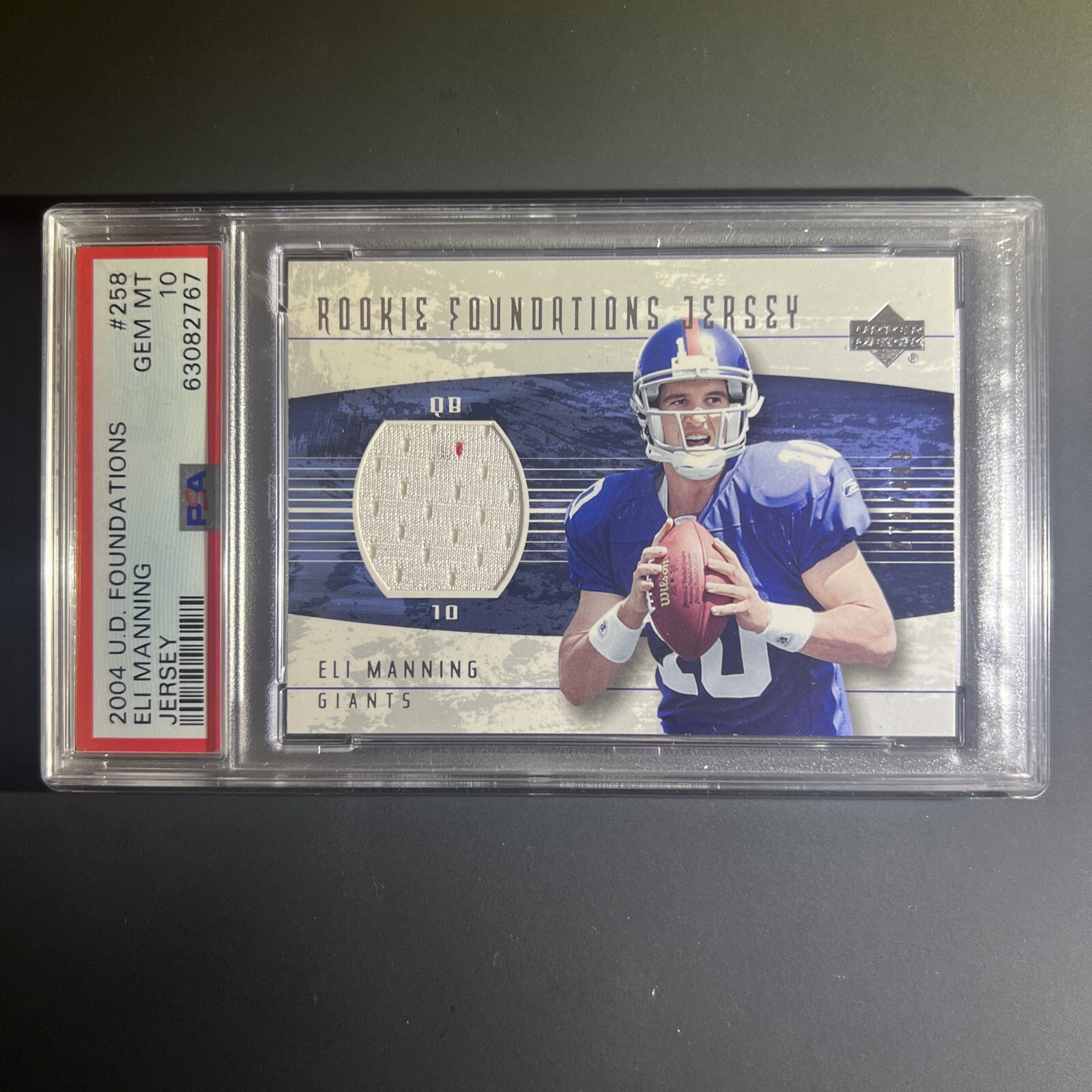 Eli Manning Upper Deck Foundations #258 Jersey