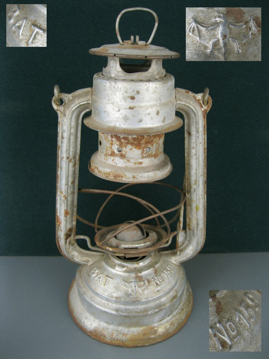 VINTAGE GERMAN GDR BAT 159 KEROSENE LANTERN LAMP DDR Germany VINTAGE GERMAN GDR BAT 159 KEROSENE LANTERN LAMP DDR Germany