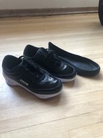 Boys/Men’s Size 7 Asham Curling Shoes