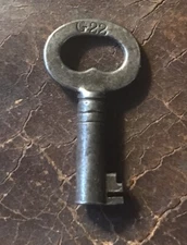 Vintage Antique Hollow Skeleton Key #G22 For Trunk Locks
