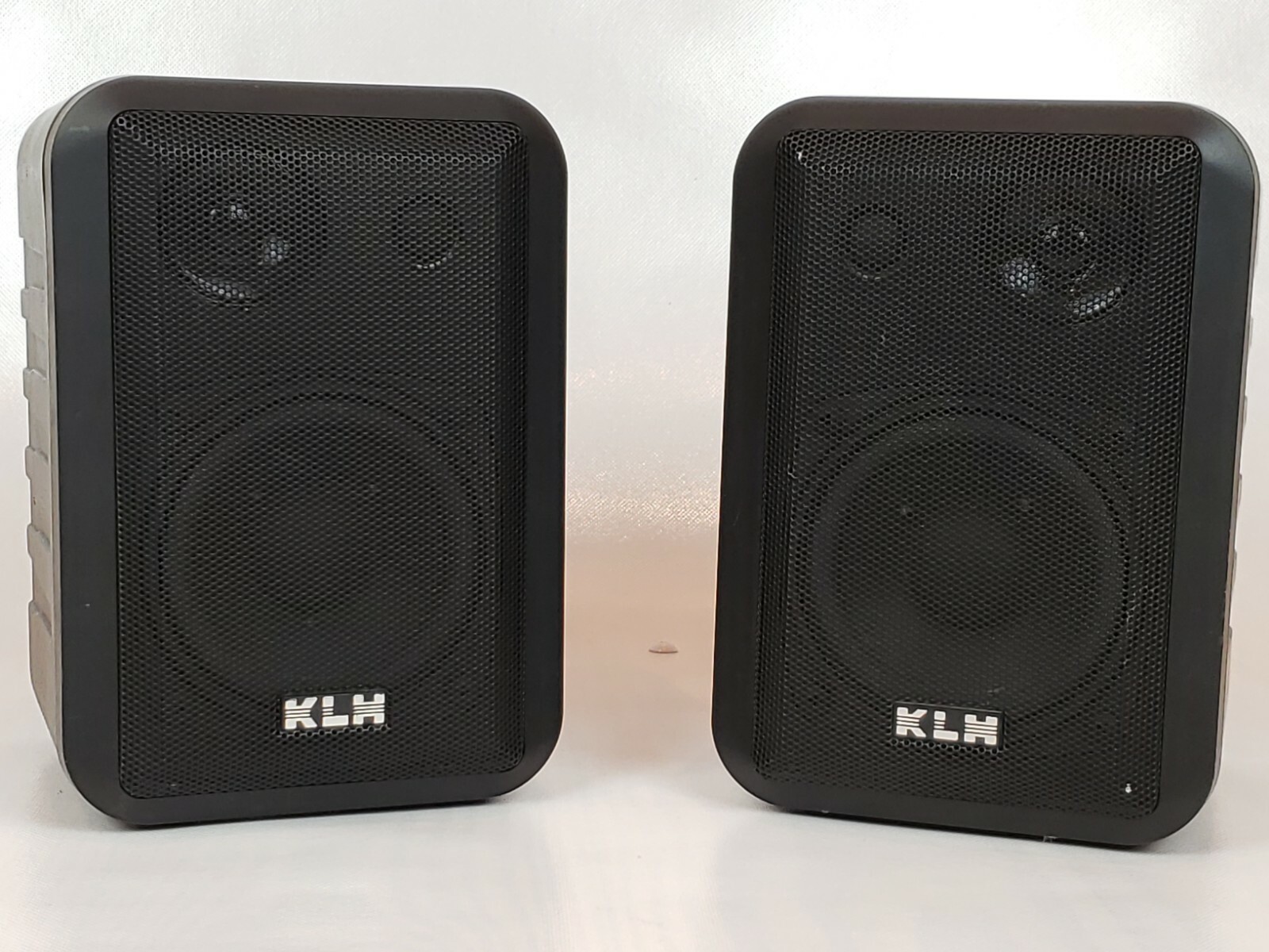 klh indoor outdoor speakers