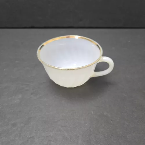 Vintage Anchor Hocking Oven Proof Fire King Gold Rim Scallop Swirl Tea Cup