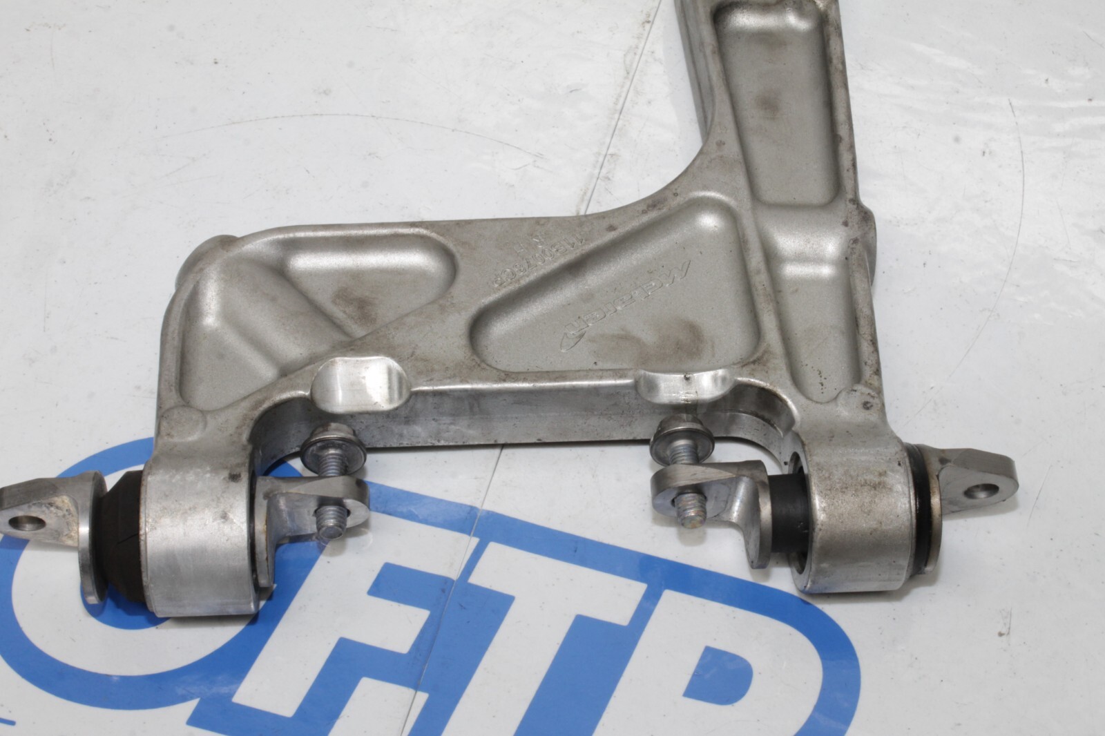 12-14 MCLAREN MP4-12C 12C 570 OEM RH REAR UPPER CONTROL ARM 11B0073CP COMPLETE