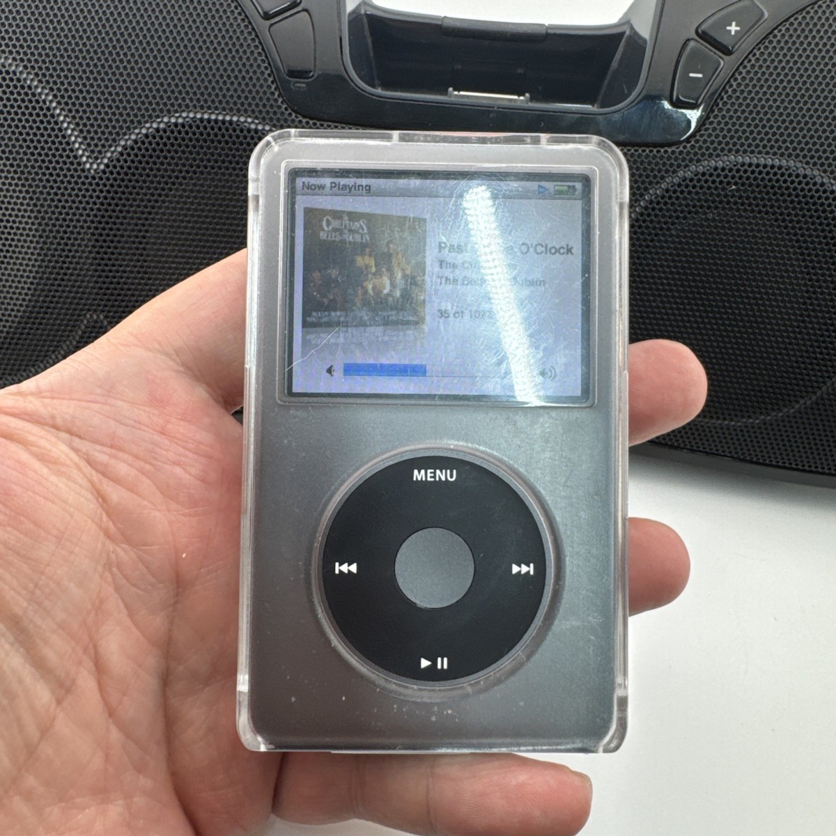 Apple iPod Classic 7th Generation 160GB Space Grey/Model MC297LL