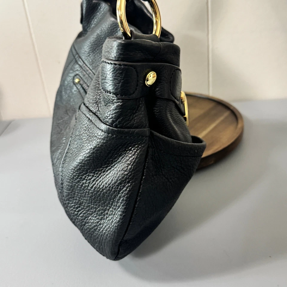 Bolso de Hombro B. Makowsky Cuero Negro Diseñador Herrajes Dorados Hobo Cartera Foto 2 de 4