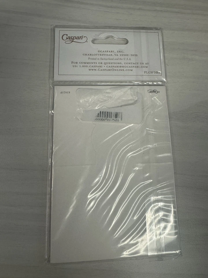 Caspari Wild Navidad Troquelado Place Tarjetas Leopardo Paquete De 8 Foto 2 de 2