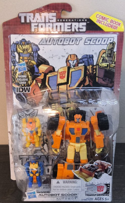 Hasbro Transformers Generations DELUXE SCOOP Thrilling 30 With IDW COMIC NEW