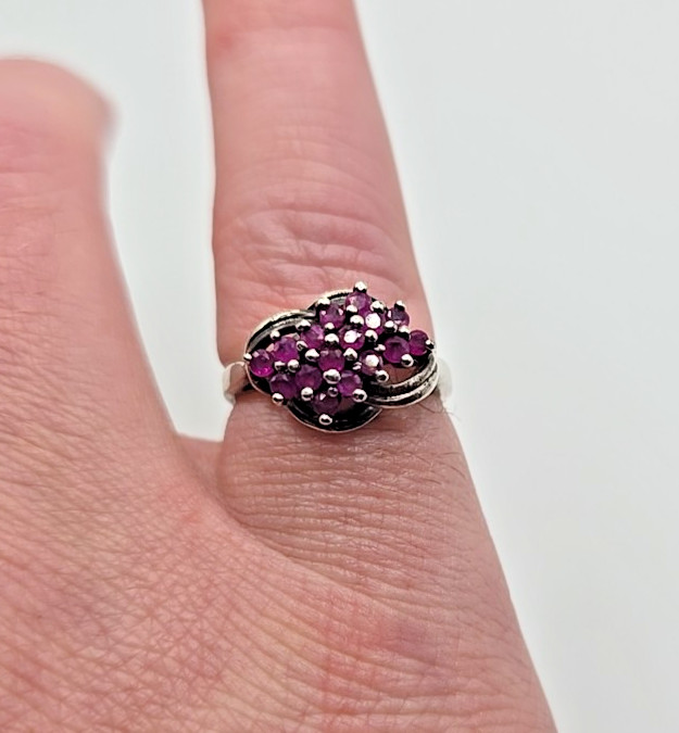 Vintage CT Signed STERLING SILVER Ruby Cluster Ri… - image 19
