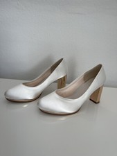 Damen Brautschuhe von Rainbow Club Gr. 39 in Ivory Satin mit Rosegoldenem Absatz