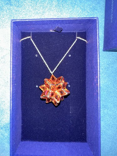 Swarovski Women Necklace Stainless Steel Rose Gold Curiosa Crystals 5600505 - Picture 3 of 6
