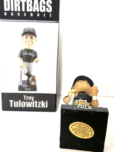 TROY TULOWITZKI LBSU DIRTBAGS BASEBALL BOBBLEHEAD 2010 GOLD GLOVE/SILVER SLUGGER - Picture 4 of 8