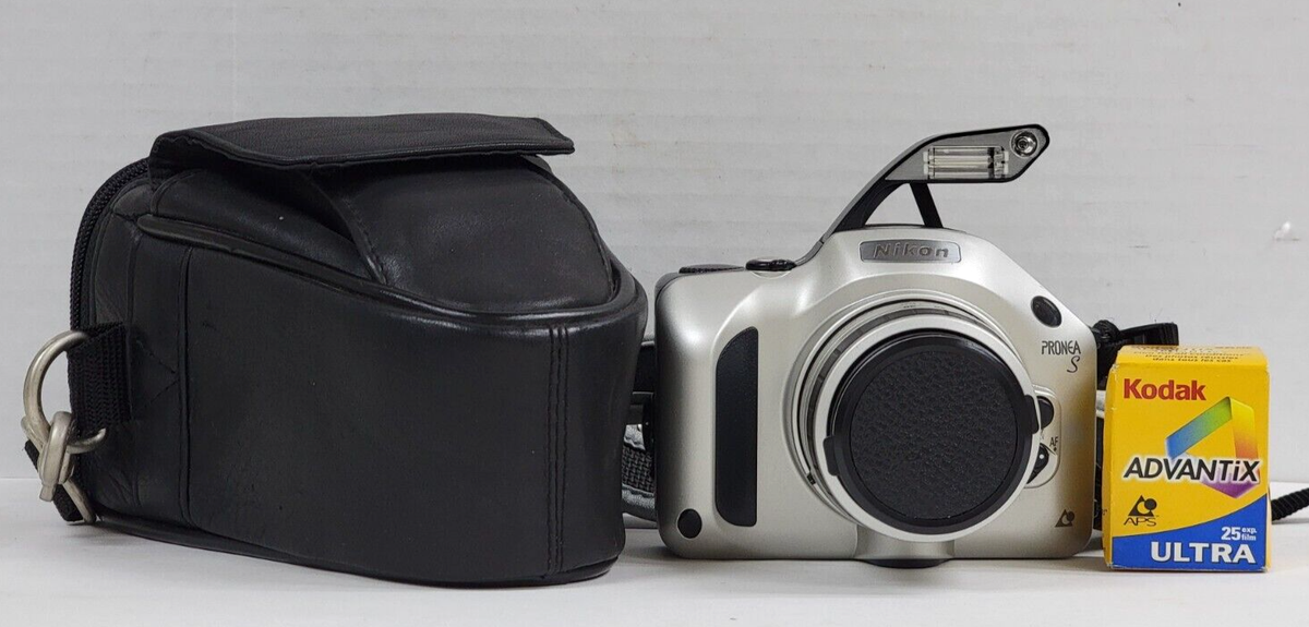 Nikon Pronea S APS SLR Camera w/IX-NIKOR 30-60mm Lens/Case