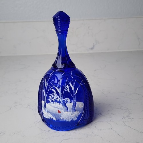 Fenton 2004 Canaan Valley on Cobalt Blue Bell Winter Scene Cardinal Signed - Picture 3 of 9
