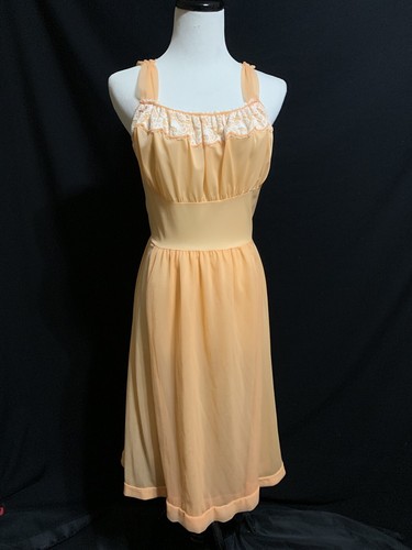 Vintage peignoir nightgown set nylon chiffon robe set Faerie Peach/orange 34 - Bild 1 von 12