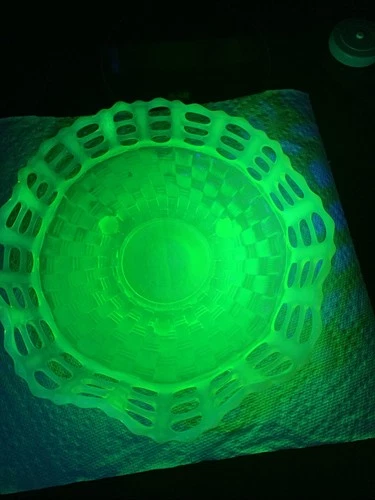 Fenton 3 Row Open Lace Opaline 1930’s Uranium Depression Glass 9” Green Bowl