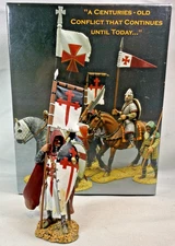 King & Country Standing Crusader Knight w/ Flag & Shield: Set # MK010 WITH BOX
