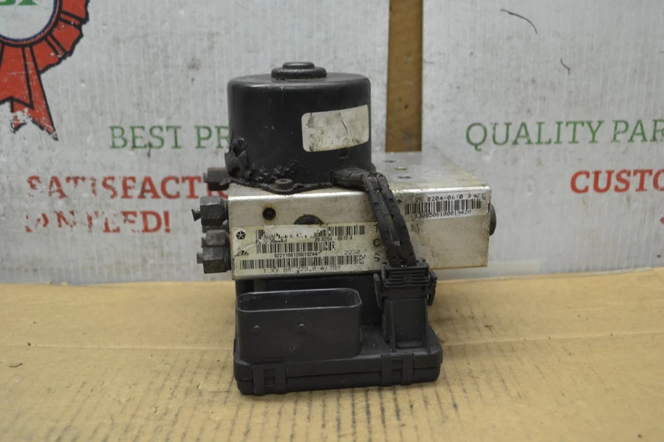 Dodge Intrepid 1998-01 AB control de bomba de freno P04779084AH módulo 30-2E3 Foto 3 de 4