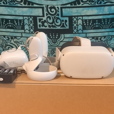 Meta Quest 2 VR Headset with Controller charger and VR power battery pack