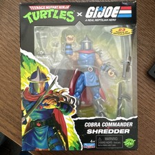 TEENAGE MUTANT NINJA TURTLES x GI JOE COBRA COMMANDER x SHREDDER IN HAND