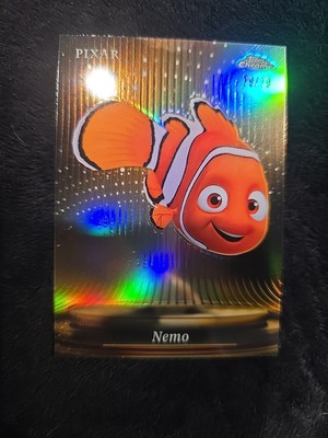NEMO 2024 TOPPS CHROME DISNEY PIXAR GOLD FINDING NEMO SSP 79/79 Book End Omega