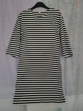 uniqlo women cotton dress  small black&white excellent condition