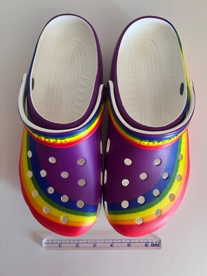 Crocs Rainbow Stripe Clogs Colorful Men Sz 9 Women Sz 11 