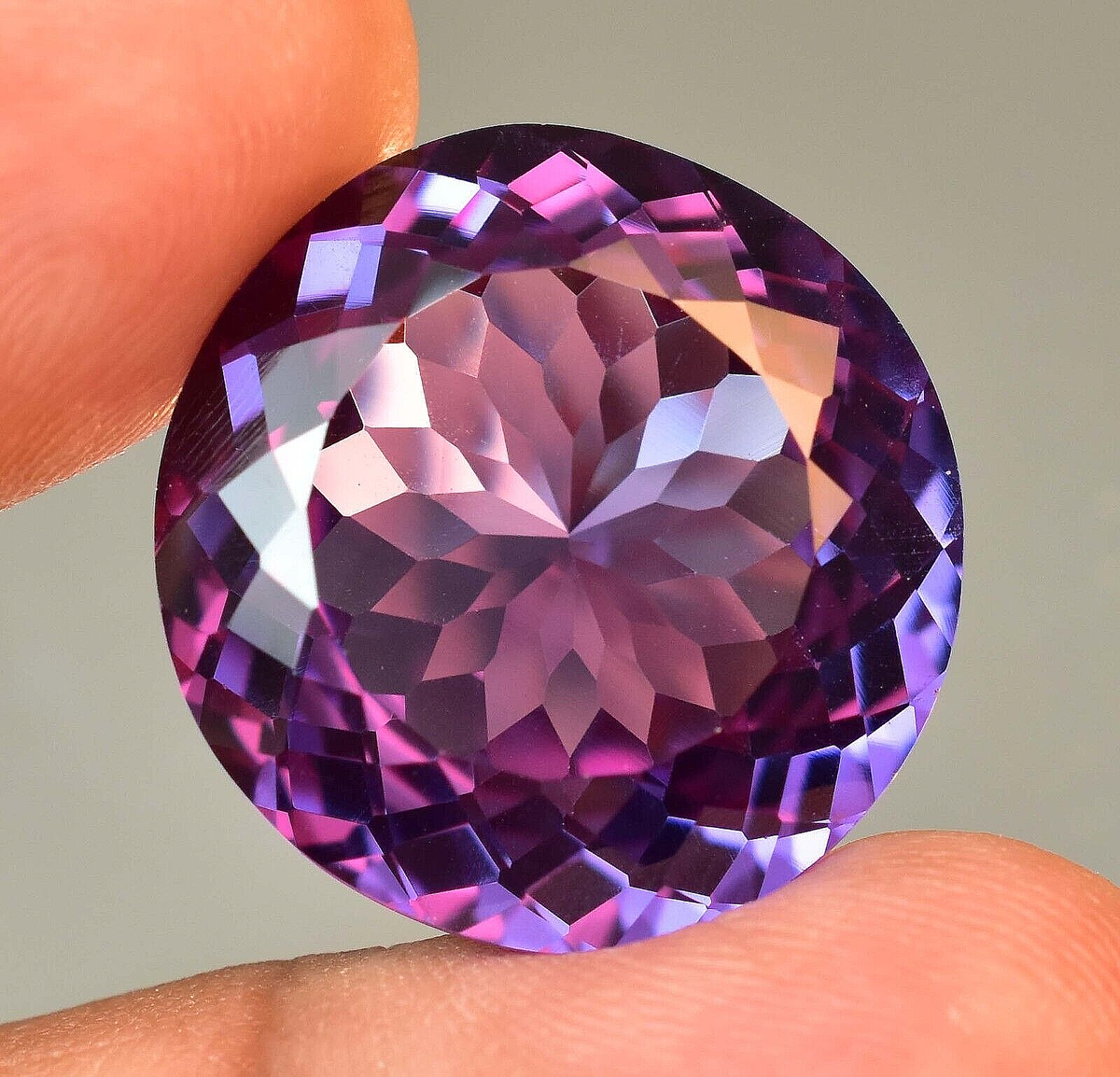 Flawless Natural Alexandrite Color Change CT Round Certified