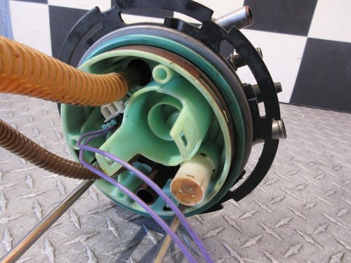 07.5-10 SILVERADO SIERRA 2500 3500 HD 2500HD 3500HD FUEL PUMP ASSEMBLY 15874766 - Picture 7 of 12
