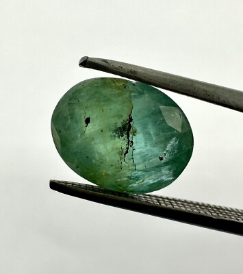 Emerald Gemstone, Natürlich, Sambianischer Emerald, loose 2.70 Cts 9x7mm