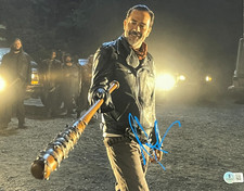 Jeffrey Dean Morgan Signed 11x14 Photo Walking Dead Authentic Autograph Beckett