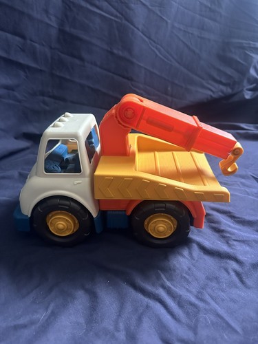 Wonder Wheels Battat Tow Truck Toy Truck Delivers Loads Pretend Play Adventure - Picture 6 of 9