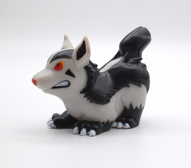 mightyena figure