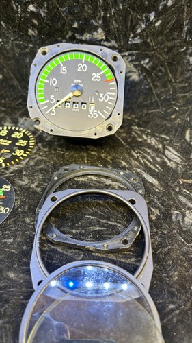 LOT Cessna Piper Beech Aircraft Tachometer RPM Gauge Indicator Tach Parts - Picture 5 of 18