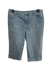 Gloria Vanderbilt 16 Light Wash Denim Bermuda Shorts Slimming Effect Soft Girl