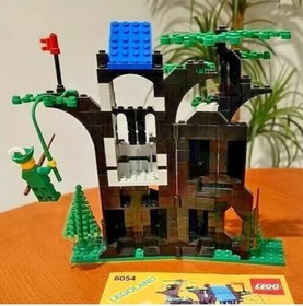 LEGO 6054 Forestmen's Hideout Castle 100% Complete w/ Box & Instructions