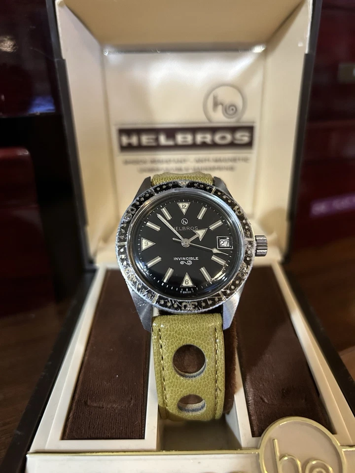 Helbros Invincible Manual Wind Wristwatch Vintage Diver Boxed Papers Rare - Image 4 of 4