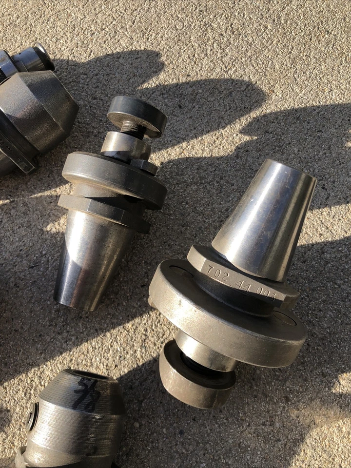 Lote de P.D.Q. Portaherramientas y Pinza 13 Piezas Torno de Fresado Usado Foto 3 de 4