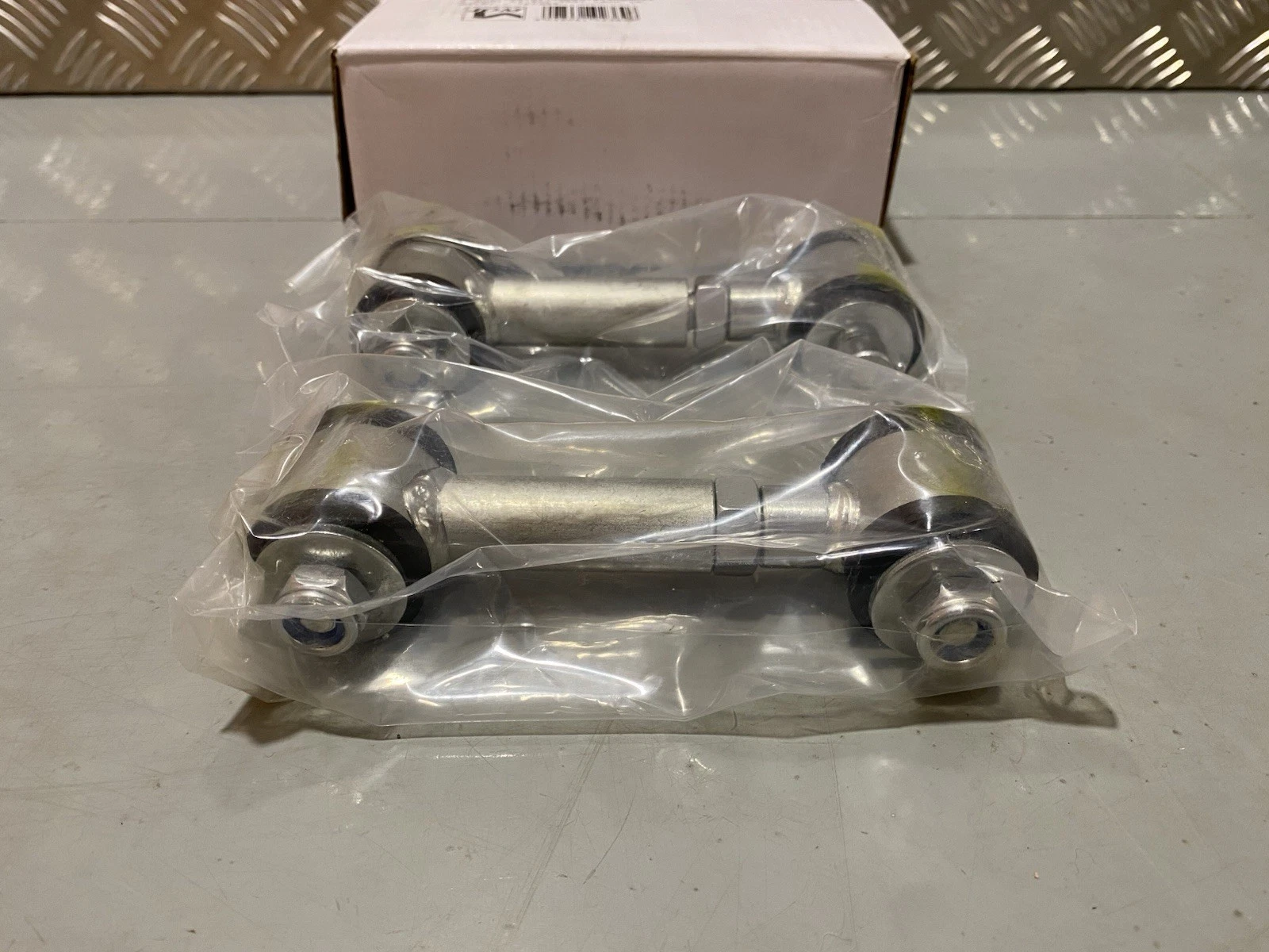 JOM 740227 Anti Roll Bar Links Kit Audi A3 Seat Leon Brand New In Box 3
