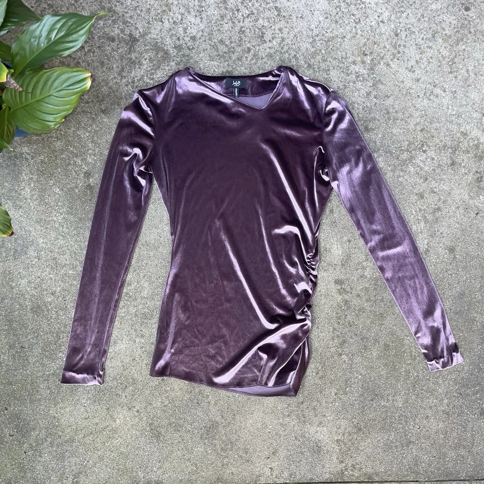 Beautiful Italian Made Purple Velvet Avant Garde Long Sleeve With Ruching 8-10