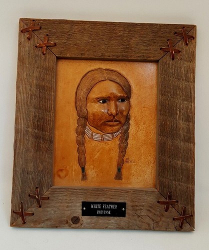 Original bearbeitetes Leder Portrait Gemälde weiße Feder Cheyenne Jim Mitchell
